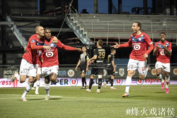 年轻人战胜里尔，自59年欧冠半决赛以来首次欧战